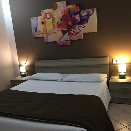 Ded 2 Only Sleep Bagno Privato Parma Exterior foto